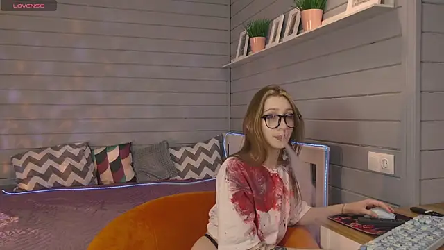 Vikki wyye online show from 16, 10, 2025