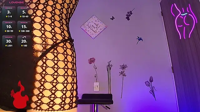 Snapshot of Barbydominant_fetish chatting on 13, 1, 2026 Barbydominant fetish online show from 13, 1, 2026