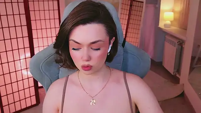 AvaFlower online show from 17, 4, 2026