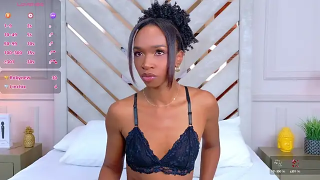 Snapshot of Agatha-Adams chatting on 24, 9, 2025 Agatha-Adams online show from 24, 9, 2025