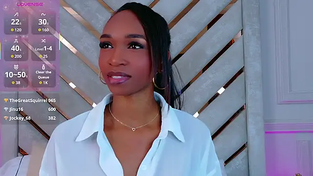 Snapshot of Agatha-Adams chatting on 29, 11, 2025 Agatha-Adams online show from 29, 11, 2025