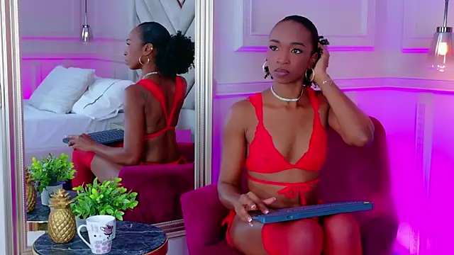 Snapshot of Agatha-Adams chatting on 5, 12, 2025 Agatha-Adams online show from 5, 12, 2025