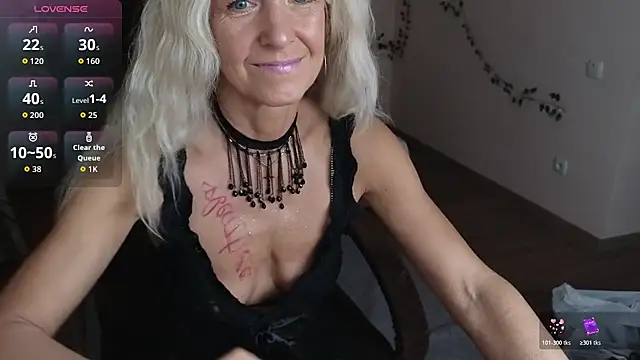 Laura Gol online show from 30, 11, 2025