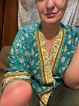 Snapshot of FetishIris chatting on 19, 9, 2025 FetishIris online show from 19, 9, 2025