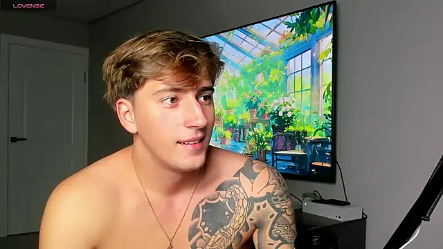 Snapshot of DaniHort chatting on 5, 10, 2025 DaniHort online show from 5, 10, 2025