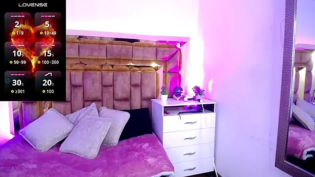 Camila Mishiima1 online show from 26, 11, 2025