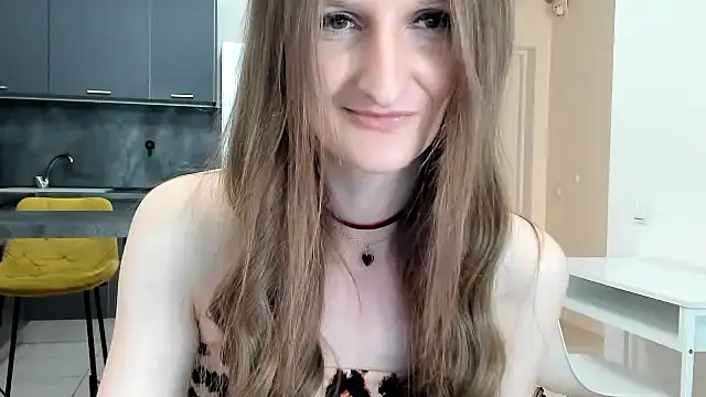 Kitty Player online show from 9, 11, 2025