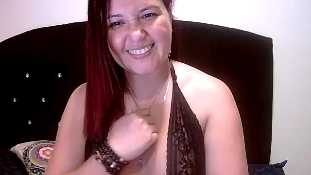 Snapshot of Gabrielajewel_ chatting on 27, 10, 2025 Gabrielajewel online show from 27, 10, 2025