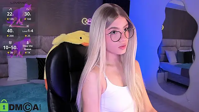 Arinextdoor online show from 18, 10, 2025