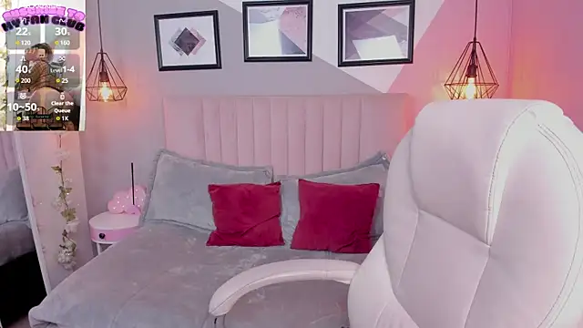 Snapshot of Baby__kitty_ chatting on 18, 9, 2025 Baby kitty online show from 18, 9, 2025