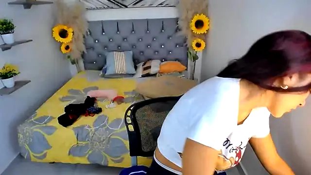 wild couple sex 69 online show from 19, 5, 2026