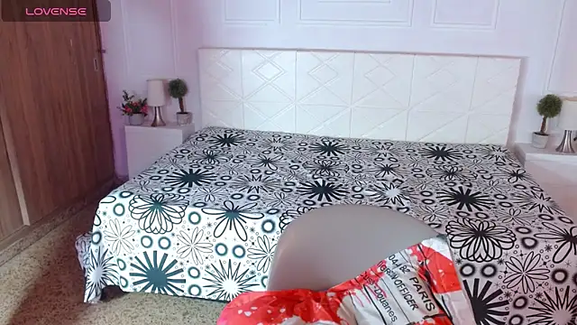 IvyShine7 online show from 16, 1, 2026