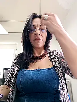 Snapshot of _Kamy_Hot chatting on 5, 12, 2025 Kamy Hot online show from 5, 12, 2025