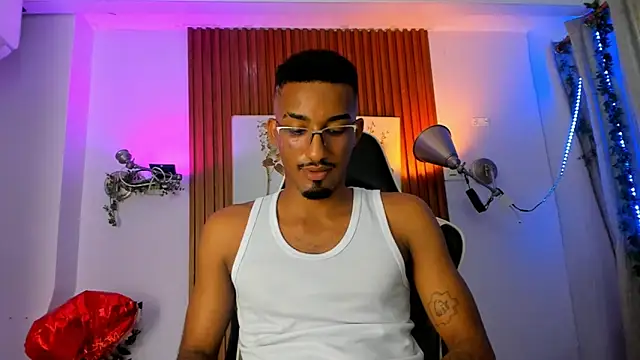 Darwin mayo online show from 22, 9, 2025