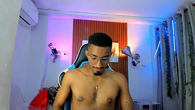 Darwin mayo online show from 2, 10, 2025