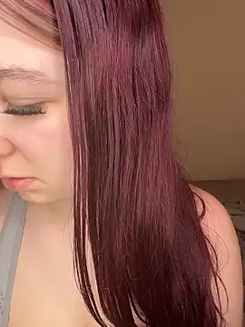 SweetTeenGirl online show from 17, 2, 2026