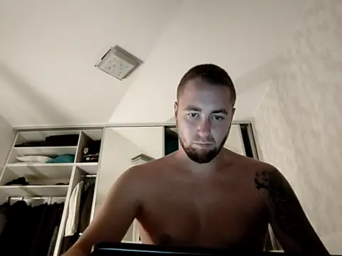 Vladyslav30 online show from 28, 10, 2025