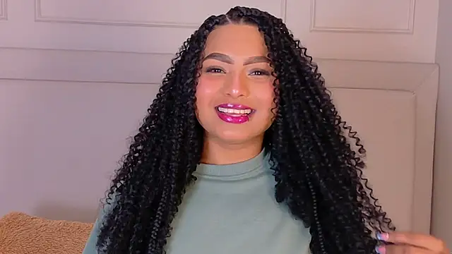 Snapshot of LanaRozz chatting on 12, 10, 2025 LanaRozz online show from 12, 10, 2025