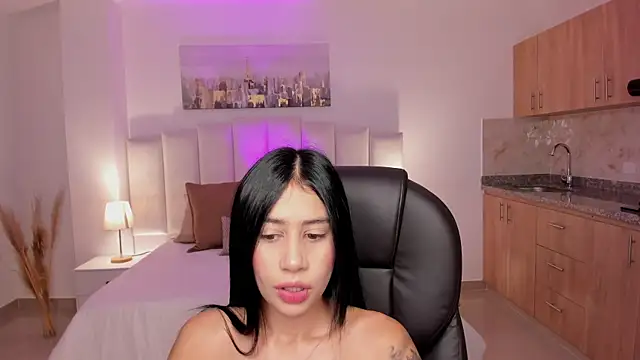 Snapshot of miranda_crawfor chatting on 19, 9, 2025 miranda crawfor online show from 19, 9, 2025