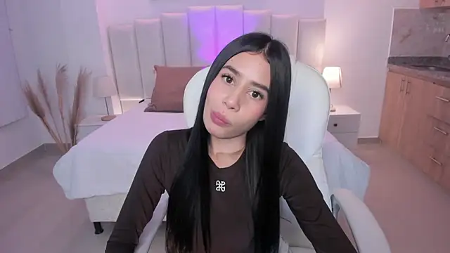 Snapshot of miranda_crawfor chatting on 8, 2, 2026 miranda crawfor online show from 8, 2, 2026