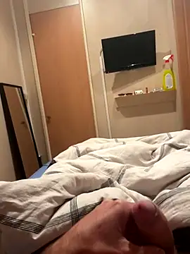 maxime3266 online show from 6, 10, 2025