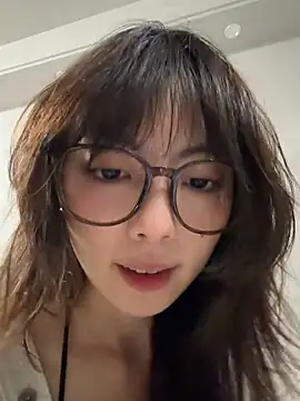 Snapshot of xuannv0000 chatting on 2, 3, 2026 xuannv0000 online show from 2, 3, 2026