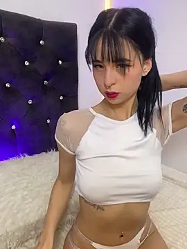 Lia  1 online show from 7, 10, 2025