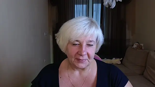 Snapshot of Milana_Milky chatting on 12, 10, 2025 Milana Milky online show from 12, 10, 2025