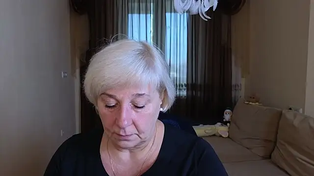 Snapshot of Milana_Milky chatting on 30, 10, 2025 Milana Milky online show from 30, 10, 2025