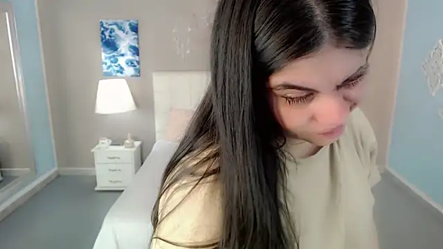 maddissonivanova online show from 17, 11, 2025