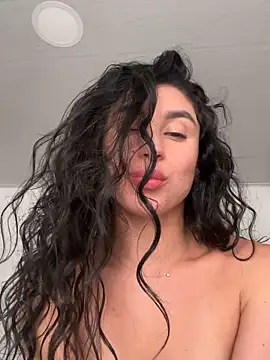 MonicaSalvatore online show from 1, 2, 2026