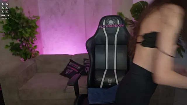 Snapshot of Regina_Sweet054 chatting on 31, 1, 2026 Regina Sweet054 online show from 31, 1, 2026