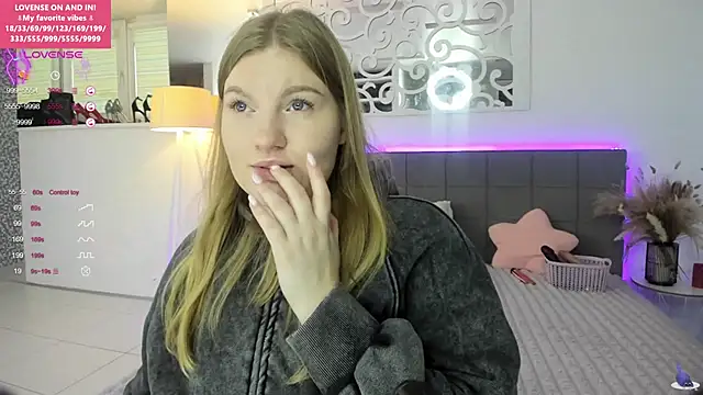 AshleyJoness online show from 27, 11, 2025