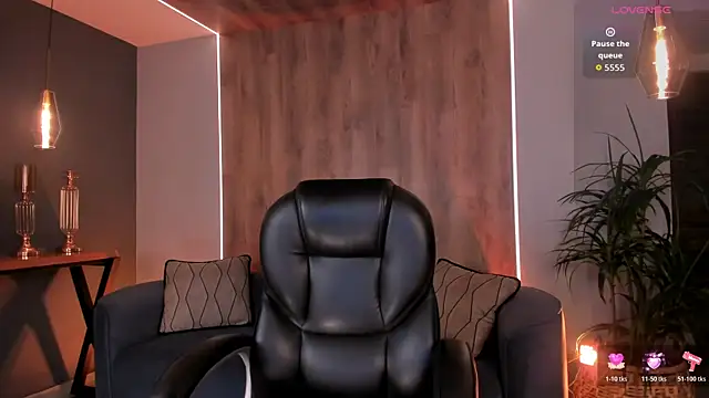 LiamCarterX online show from 24, 11, 2025