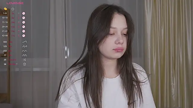 Snapshot of chillgirll chatting on 6, 1, 2026 chillgirll online show from 6, 1, 2026