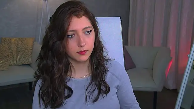 Snapshot of Mary_Miiller chatting on 21, 10, 2025 Mary Miiller online show from 21, 10, 2025