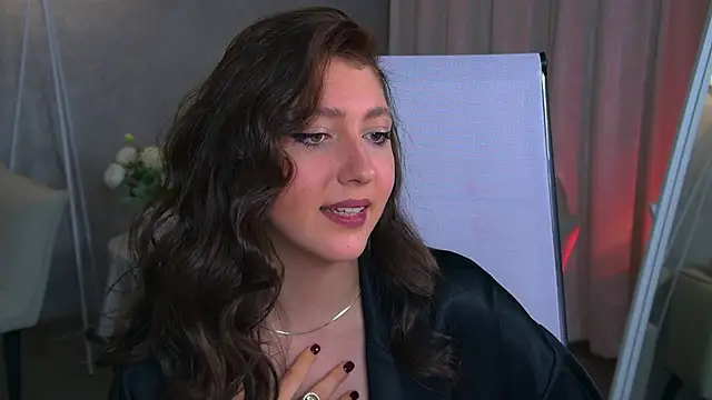 Snapshot of Mary_Miiller chatting on 23, 10, 2025 Mary Miiller online show from 23, 10, 2025