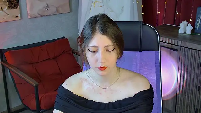 Snapshot of Mary_Miiller chatting on 21, 5, 2026 Mary Miiller online show from 21, 5, 2026