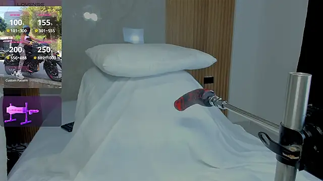 Snapshot of emma_liz2 chatting on 1, 7, 2026 emma liz2 online show from 1, 7, 2026