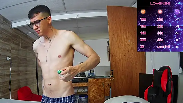 angelicious  online show from 8, 11, 2025