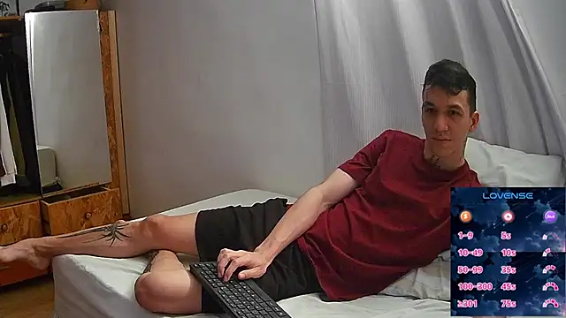 Snapshot of angelicious_ chatting on 13, 1, 2026 angelicious online show from 13, 1, 2026