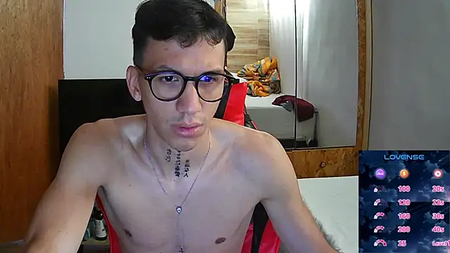 Snapshot of angelicious_ chatting on 11, 2, 2026 angelicious online show from 11, 2, 2026