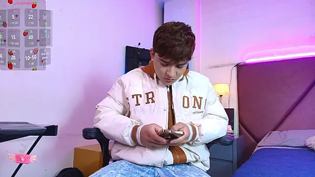 Lucass love online show from 3, 2, 2026