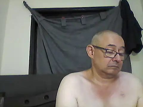 Marlon92700 online show from 28, 4, 2026