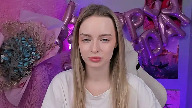 JuliaBrewwer online show from 25, 9, 2025