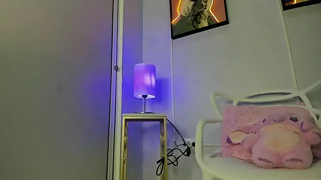 dulce fiore07 online show from 16, 1, 2026