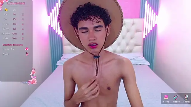 Blake Mils online show from 23, 9, 2025