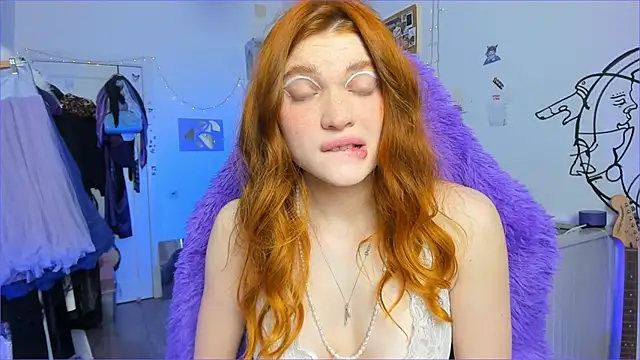 Snapshot of annkeenon chatting on 24, 2, 2026 annkeenon online show from 24, 2, 2026