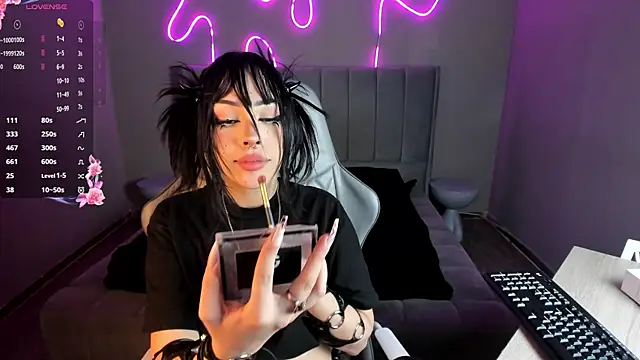 Snapshot of Sabrina_bloom chatting on 13, 1, 2026 Sabrina bloom online show from 13, 1, 2026