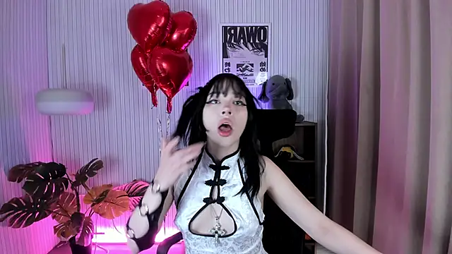 Snapshot of Sabrina_bloom chatting on 14, 2, 2026 Sabrina bloom online show from 14, 2, 2026